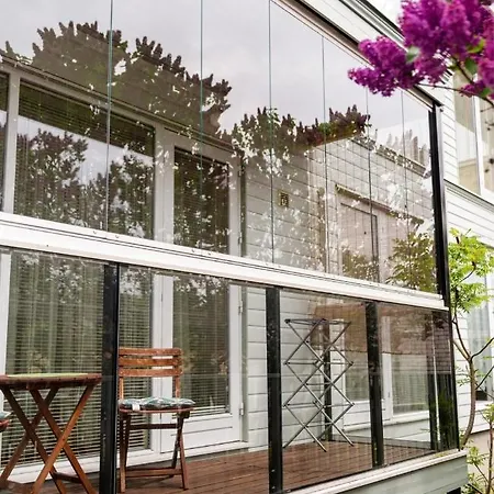 아파트 Karusselli Beach Apartement 페르누