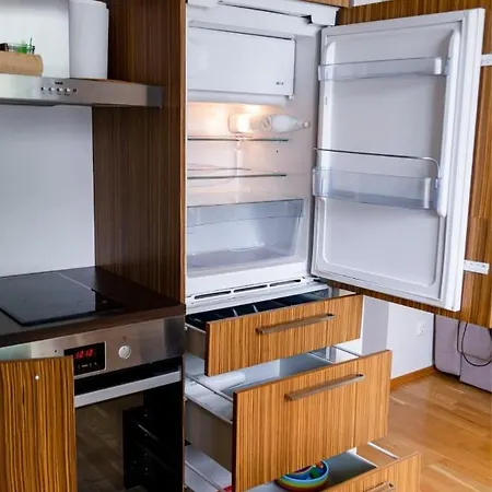 Karusselli Beach Apartement 페르누